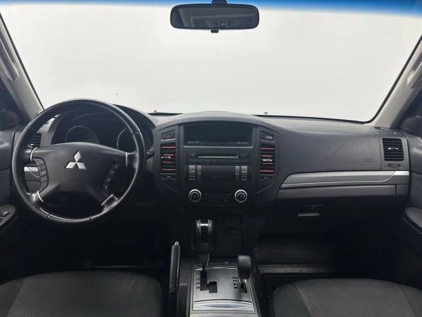 Mitsubishi Pajero IV Рестайлинг 1 с пробегом 2011 года, цена 1 619 000 рублей, 291000 км, внедорожник, Автокод Объявления