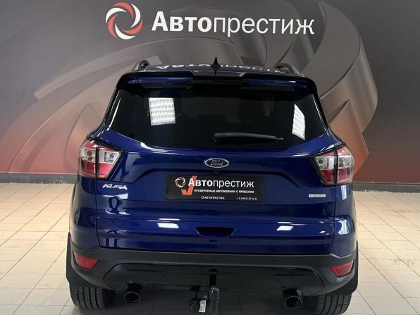 Ford Kuga II Рестайлинг с пробегом 2017 года, цена 1 679 000 рублей, 64000 км, внедорожник, Автокод Объявления