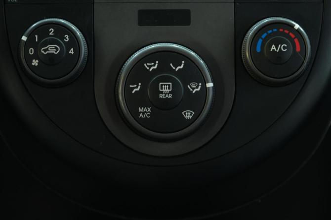 Kia Soul I с пробегом 2011 года, цена 1 029 000 рублей, 168000 км, хэтчбек, Автокод Объявления