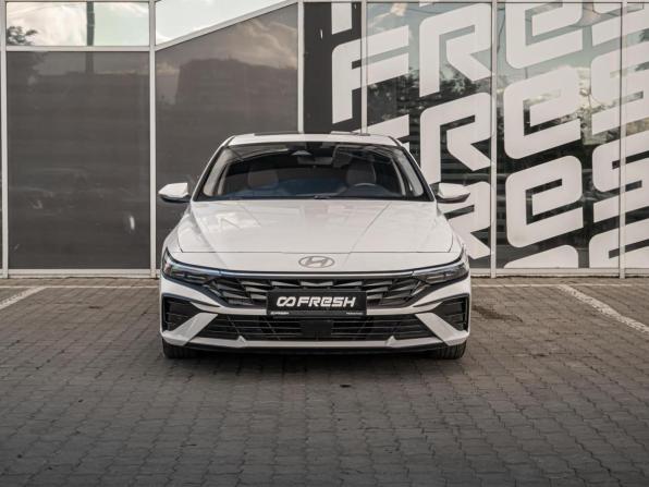 Hyundai Elantra VII (CN7) Рестайлинг с пробегом 2023 года, цена 2 070 000 рублей, 48846 км, седан, Автокод Объявления