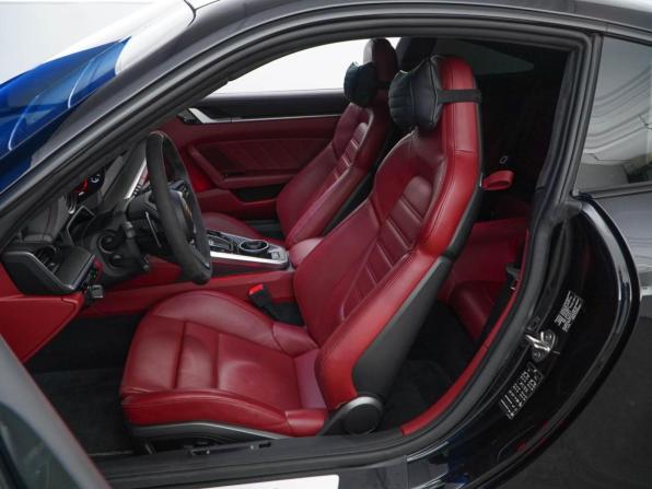 Porsche 911 VIII (992) с пробегом 2020 года, цена 21 900 000 рублей, 17989 км, купе, Автокод Объявления