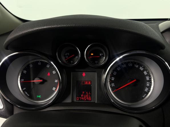Opel Mokka I с пробегом 2014 года, цена 1 200 000 рублей, 79597 км, внедорожник, Автокод Объявления