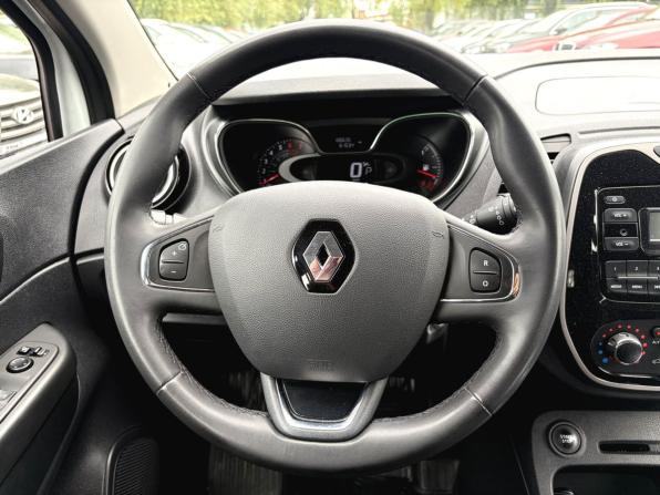 Renault Kaptur I с пробегом 2019 года, цена 1 392 000 рублей, 106000 км, внедорожник, Автокод Объявления