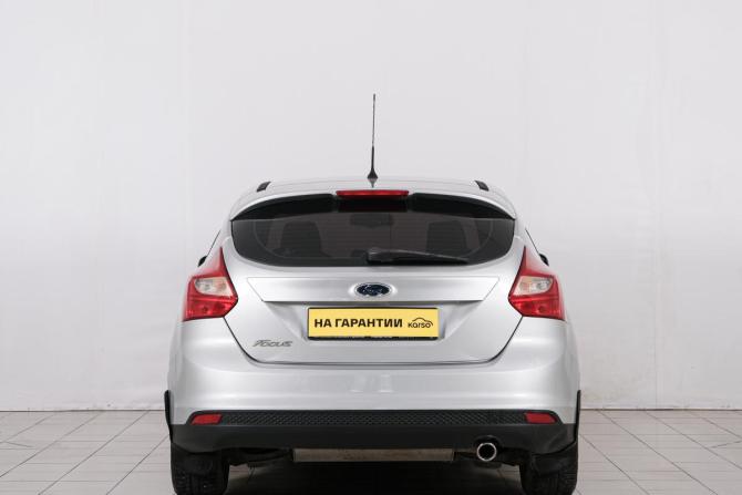 Ford Focus III с пробегом 2013 года, цена 1 099 000 рублей, 117135 км, универсал, Автокод Объявления