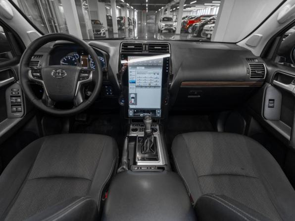 Toyota Land Cruiser Prado 150 Series Рестайлинг 2 с пробегом 2018 года, цена 4 480 000 рублей, 198510 км, внедорожник, Автокод Объявления