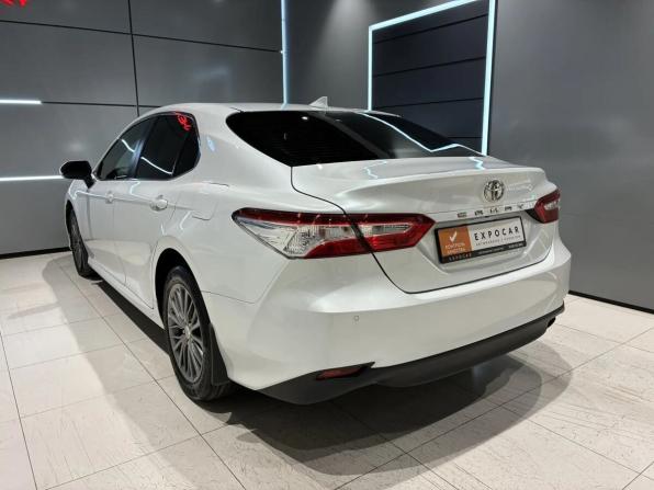 Toyota Camry VIII (XV70) с пробегом 2021 года, цена 2 399 000 рублей, 98000 км, седан, Автокод Объявления