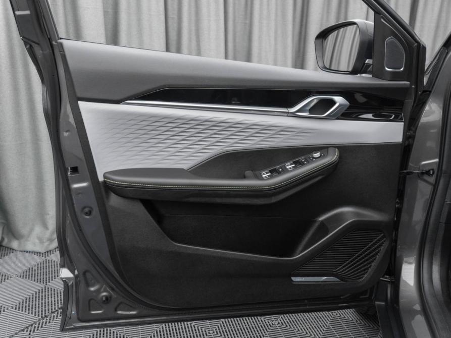 Geely Coolray I Рестайлинг Москва  - изображение 14