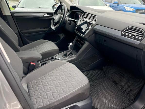 Volkswagen Tiguan II Рестайлинг с пробегом 2021 года, цена 2 270 000 рублей, 55300 км, внедорожник, Автокод Объявления