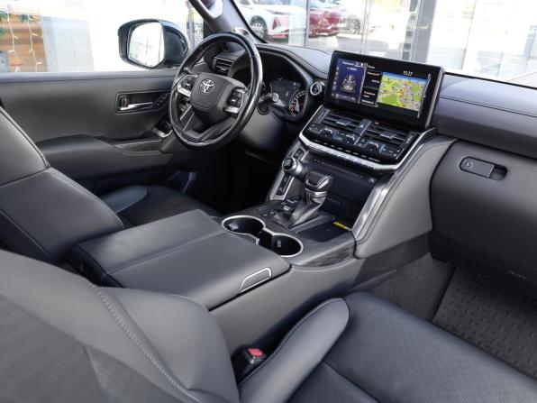Toyota Land Cruiser 300 Series с пробегом 2022 года, цена 7 998 000 рублей, 146306 км, внедорожник, Автокод Объявления