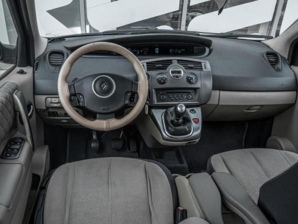 Renault Scenic II Рестайлинг с пробегом 2008 года, цена 485 000 рублей, 238036 км, компактвэн, Автокод Объявления