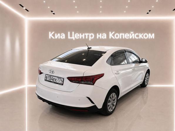 Hyundai Solaris II Рестайлинг с пробегом 2021 года, цена 1 399 000 рублей, 163000 км, седан, Автокод Объявления