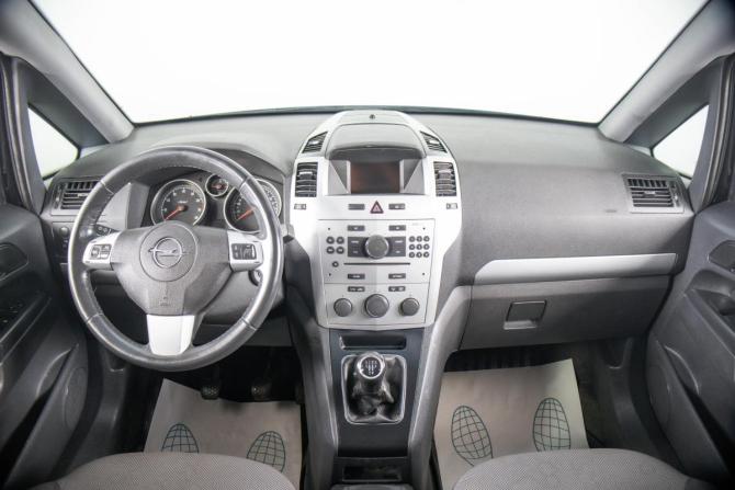Opel Zafira B Рестайлинг с пробегом 2011 года, цена 799 000 рублей, 270000 км, компактвэн, Автокод Объявления