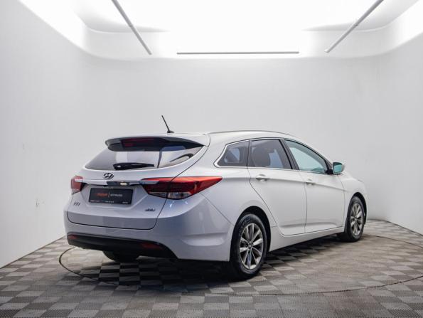 Hyundai i40 I Рестайлинг с пробегом 2015 года, цена 1 090 000 рублей, 245358 км, универсал, Автокод Объявления