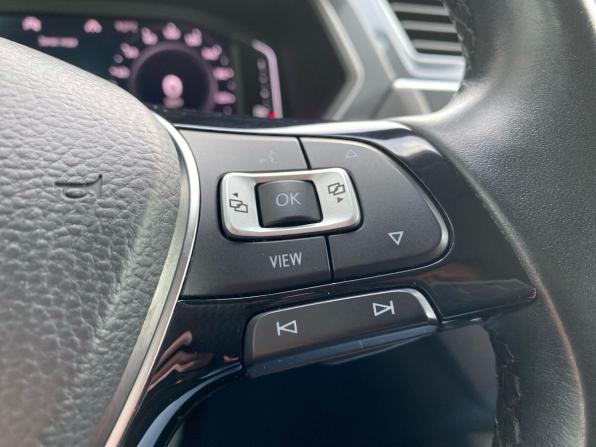 Volkswagen Tiguan II с пробегом 2019 года, цена 2 369 000 рублей, 99517 км, внедорожник, Автокод Объявления