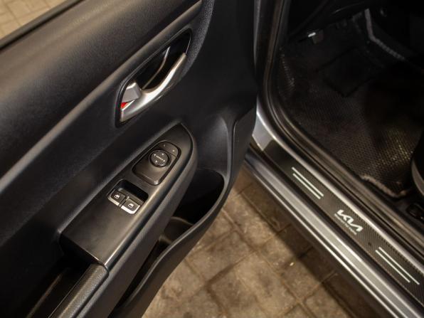 Kia Rio IV с пробегом 2019 года, цена 1 375 000 рублей, 60100 км, седан, Автокод Объявления