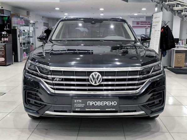 Volkswagen Touareg III с пробегом 2019 года, цена 4 830 000 рублей, 174423 км, внедорожник, Автокод Объявления