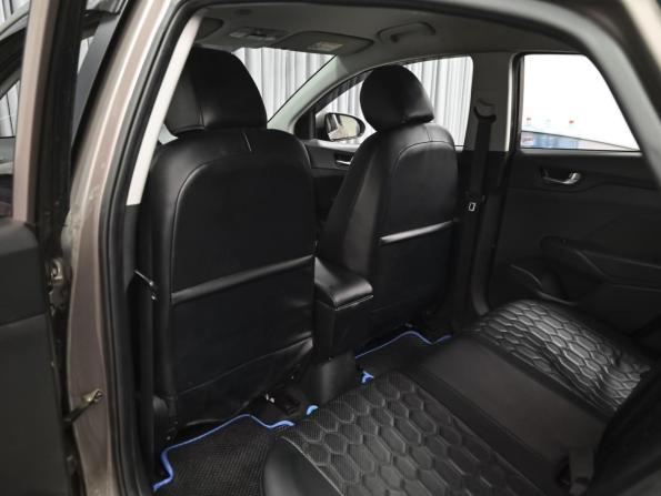 Hyundai Solaris II Рестайлинг с пробегом 2022 года, цена 1 509 000 рублей, 106383 км, седан, Автокод Объявления