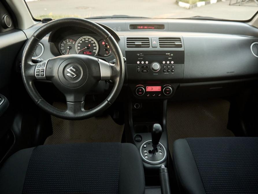 Suzuki Swift III Казань  - изображение 8