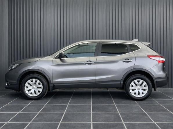 Nissan Qashqai II с пробегом 2018 года, цена 1 747 000 рублей, 102895 км, внедорожник, Автокод Объявления