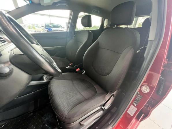 Kia Rio III Рестайлинг с пробегом 2017 года, цена 895 000 рублей, 90293 км, хэтчбек, Автокод Объявления