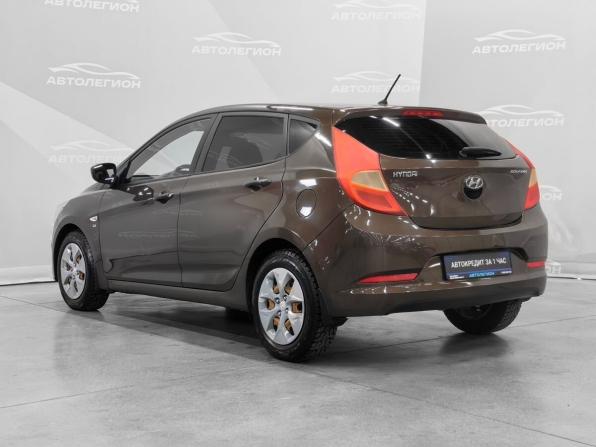 Hyundai Solaris I Рестайлинг с пробегом 2015 года, цена 850 000 рублей, 125312 км, хэтчбек, Автокод Объявления