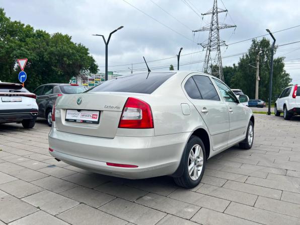 Skoda Octavia II (A5) Рестайлинг с пробегом 2012 года, цена 1 078 000 рублей, 122310 км, лифтбек, Автокод Объявления