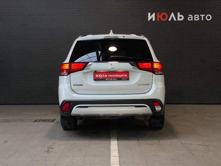 Mitsubishi Outlander III Рестайлинг 3 Челябинск  - изображение 6