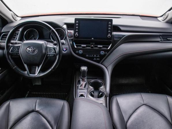 Toyota Camry VIII (XV70) Рестайлинг с пробегом 2021 года, цена 2 870 000 рублей, 102944 км, седан, Автокод Объявления