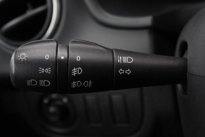 Renault Sandero II Рестайлинг с пробегом 2019 года, цена 1 120 000 рублей, 156001 км, хэтчбек, Автокод Объявления