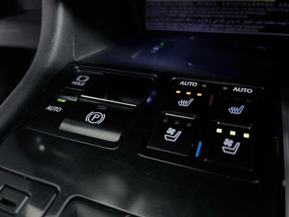 Lexus RX IV с пробегом 2017 года, цена 3 747 000 рублей, 151233 км, внедорожник, Автокод Объявления