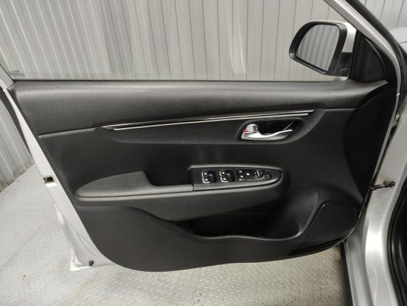 Kia Rio IV с пробегом 2020 года, цена 1 490 000 рублей, 56561 км, хэтчбек, Автокод Объявления