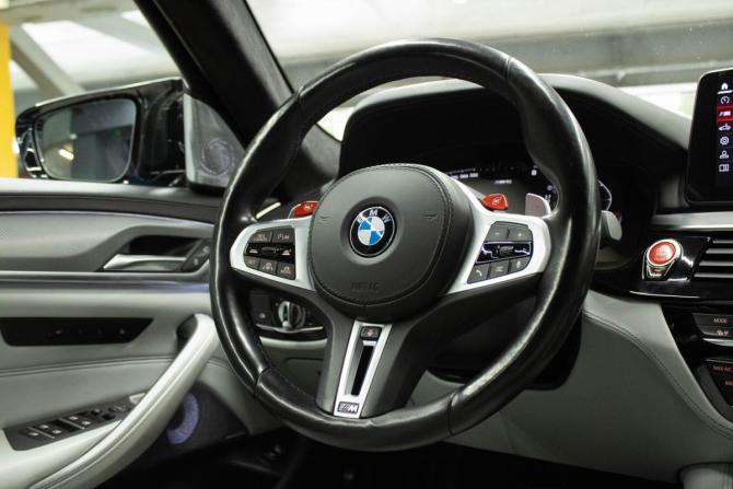 BMW M5 VI (F90) Рестайлинг с пробегом 2020 года, цена 9 779 000 рублей, 64304 км, седан, Автокод Объявления