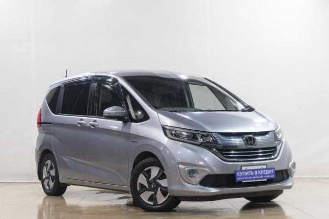 Honda Freed II с пробегом 2018 года, цена 1 669 000 рублей, 86000 км, компактвэн, Автокод Объявления
