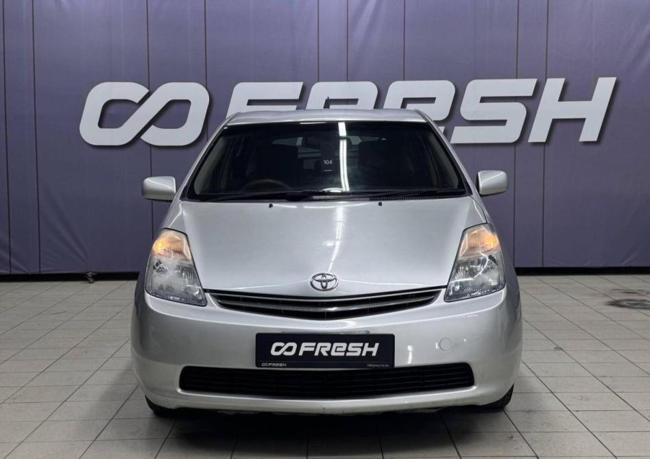 Toyota Prius II Рестайлинг (XW20) Благовещенск  - изображение 3