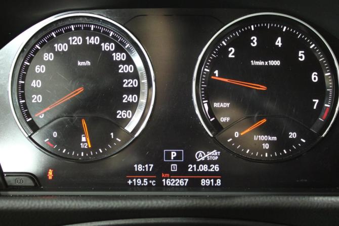 BMW 2 серии Active Tourer F45 Рестайлинг с пробегом 2018 года, цена 1 450 000 рублей, 162200 км, минивэн, Автокод Объявления