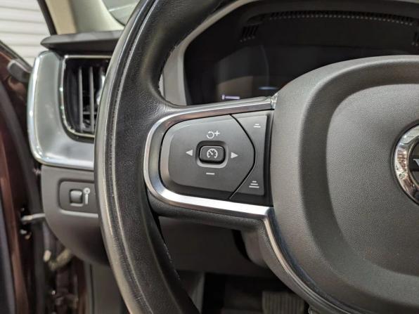 Volvo XC60 II с пробегом 2020 года, цена 3 689 000 рублей, 61632 км, внедорожник, Автокод Объявления