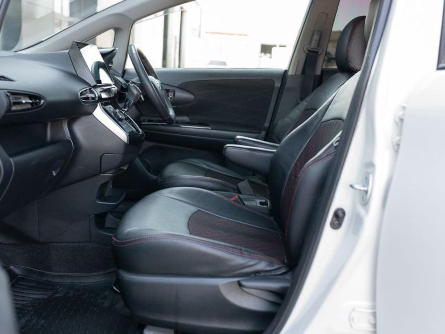 Toyota Wish II Рестайлинг Новосибирск  - изображение 20