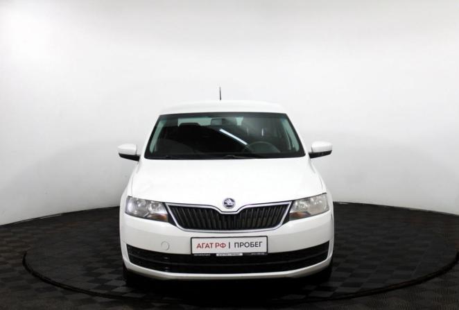 Skoda Rapid I с пробегом 2016 года, цена 900 000 рублей, 216810 км, лифтбек, Автокод Объявления