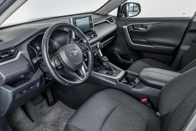 Toyota RAV4 V (XA50) с пробегом 2020 года, цена 2 644 000 рублей, 177000 км, внедорожник, Автокод Объявления