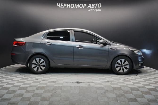 Kia Rio III Рестайлинг с пробегом 2016 года, цена 1 355 000 рублей, 100008 км, седан, Автокод Объявления