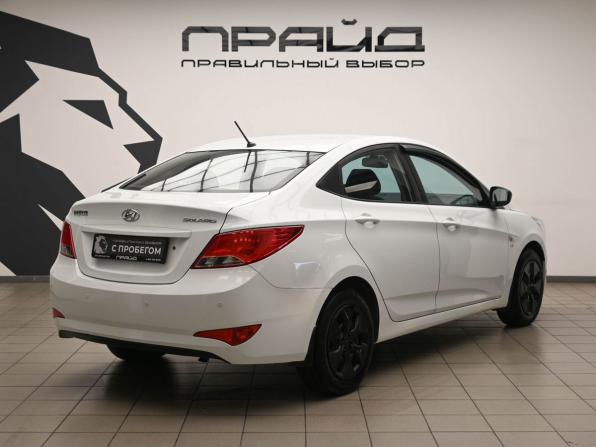 Hyundai Solaris I Рестайлинг с пробегом 2015 года, цена 1 049 000 рублей, 81601 км, седан, Автокод Объявления