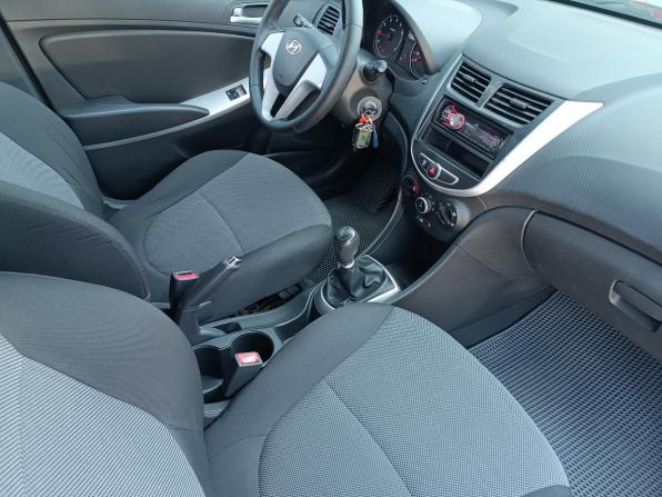 Hyundai Solaris I с пробегом 2012 года, цена 670 000 рублей, 138911 км, седан, Автокод Объявления