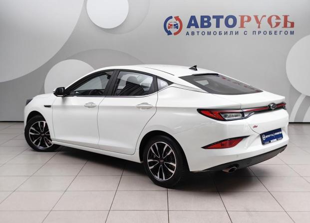 JAC J7 I с пробегом 2023 года, цена 1 144 000 рублей, 91000 км, хэтчбек, Автокод Объявления