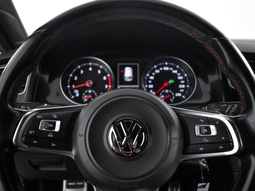 Volkswagen Golf GTI VII Санкт-Петербург  - изображение 17