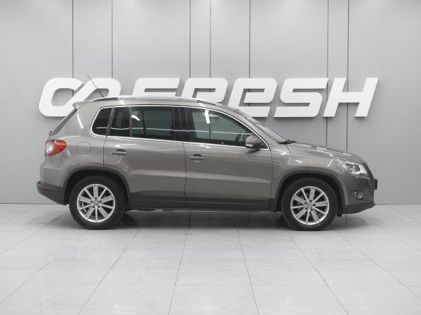 Volkswagen Tiguan I с пробегом 2009 года, цена 1 260 000 рублей, 244097 км, внедорожник, Автокод Объявления