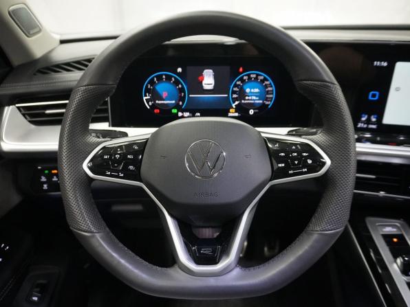 Volkswagen Tavendor I с пробегом 2024 года, цена 4 890 000 рублей, 28600 км, внедорожник, Автокод Объявления