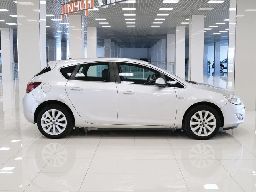 Opel Astra J Самара  - изображение 5