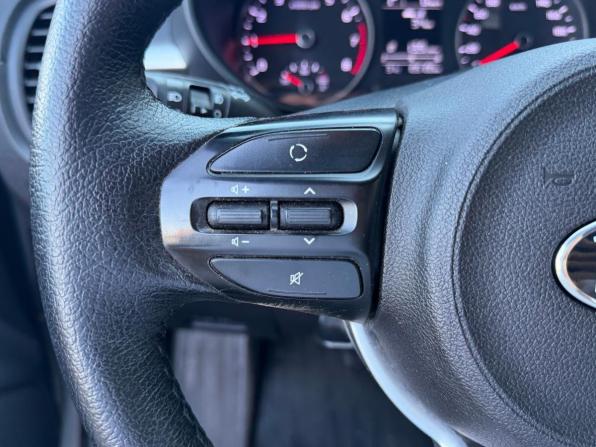 Kia Rio IV с пробегом 2020 года, цена 1 350 000 рублей, 105100 км, хэтчбек, Автокод Объявления
