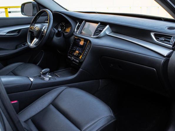 Infiniti QX50 II с пробегом 2018 года, цена 1 925 000 рублей, 176800 км, внедорожник, Автокод Объявления