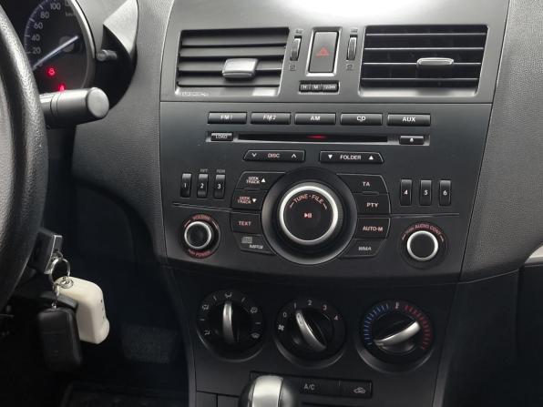 Mazda 3 II (BL) Рестайлинг с пробегом 2012 года, цена 965 000 рублей, 155189 км, седан, Автокод Объявления